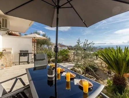 Modern New Accomodation In Split/near Complex Appartement