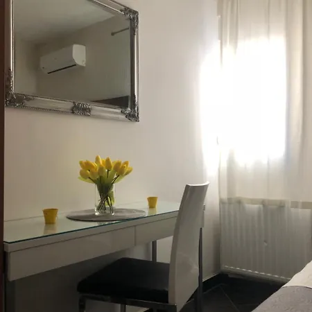 Apartment Modern New Accomodation In Split/near Complex